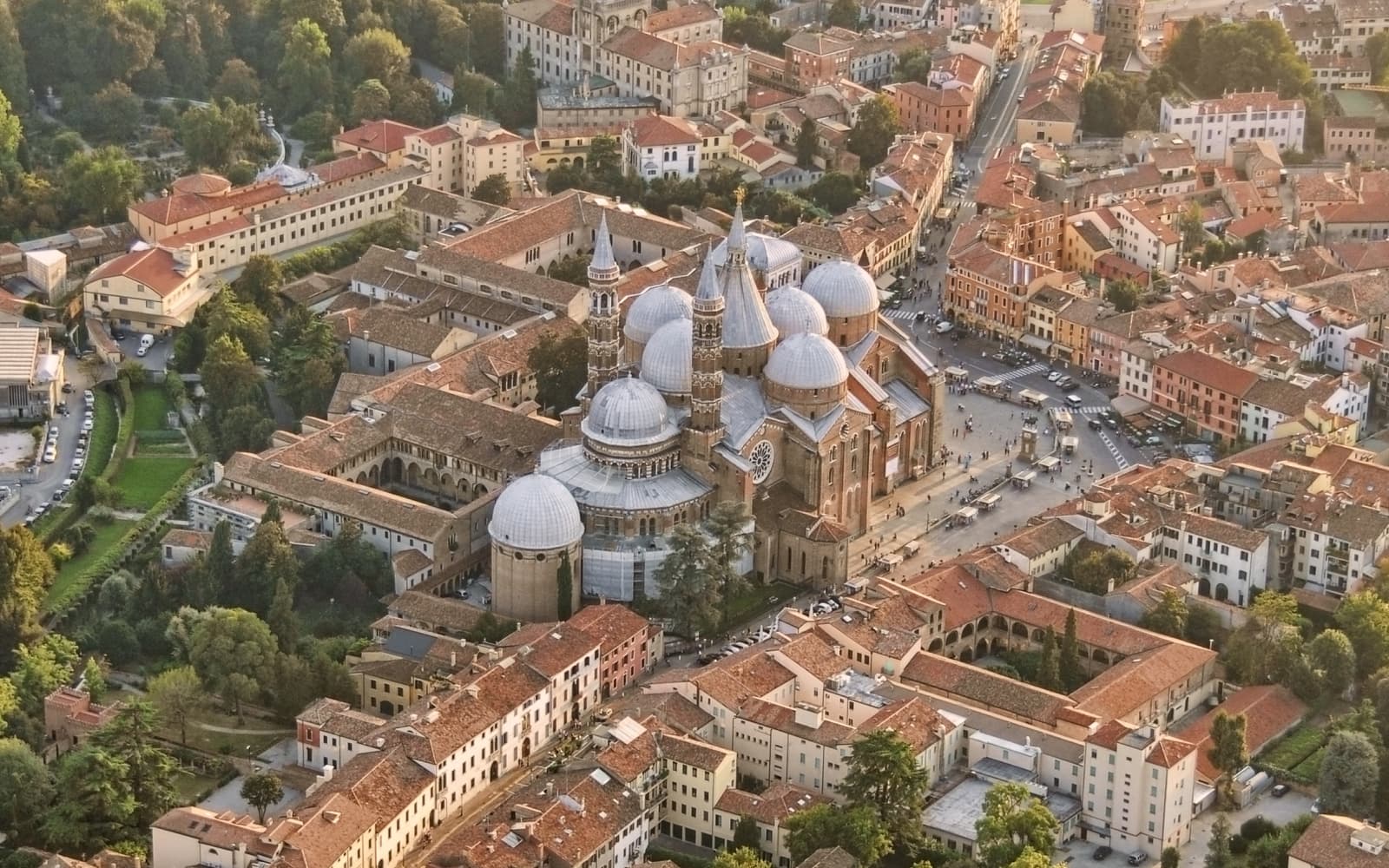 Peregrinación a templos y secretos italianos